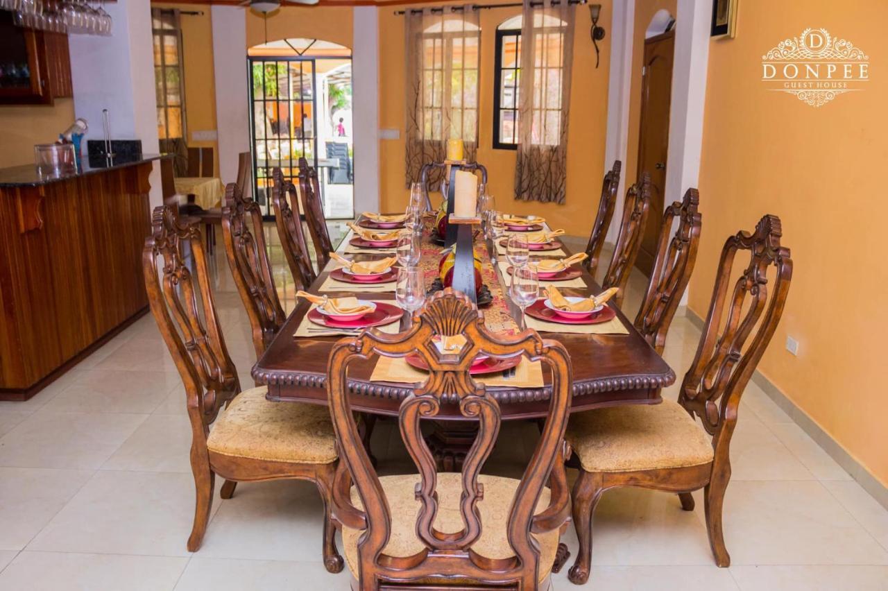 Donpee Guest House Leogane ภายนอก รูปภาพ